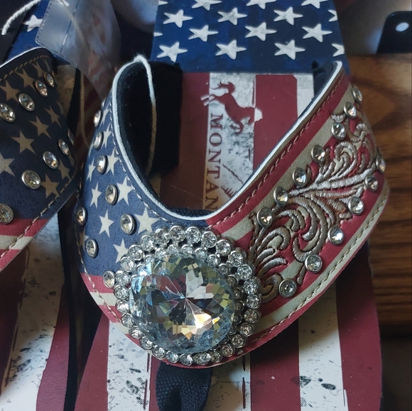 Sandals - Picture 3 of 5